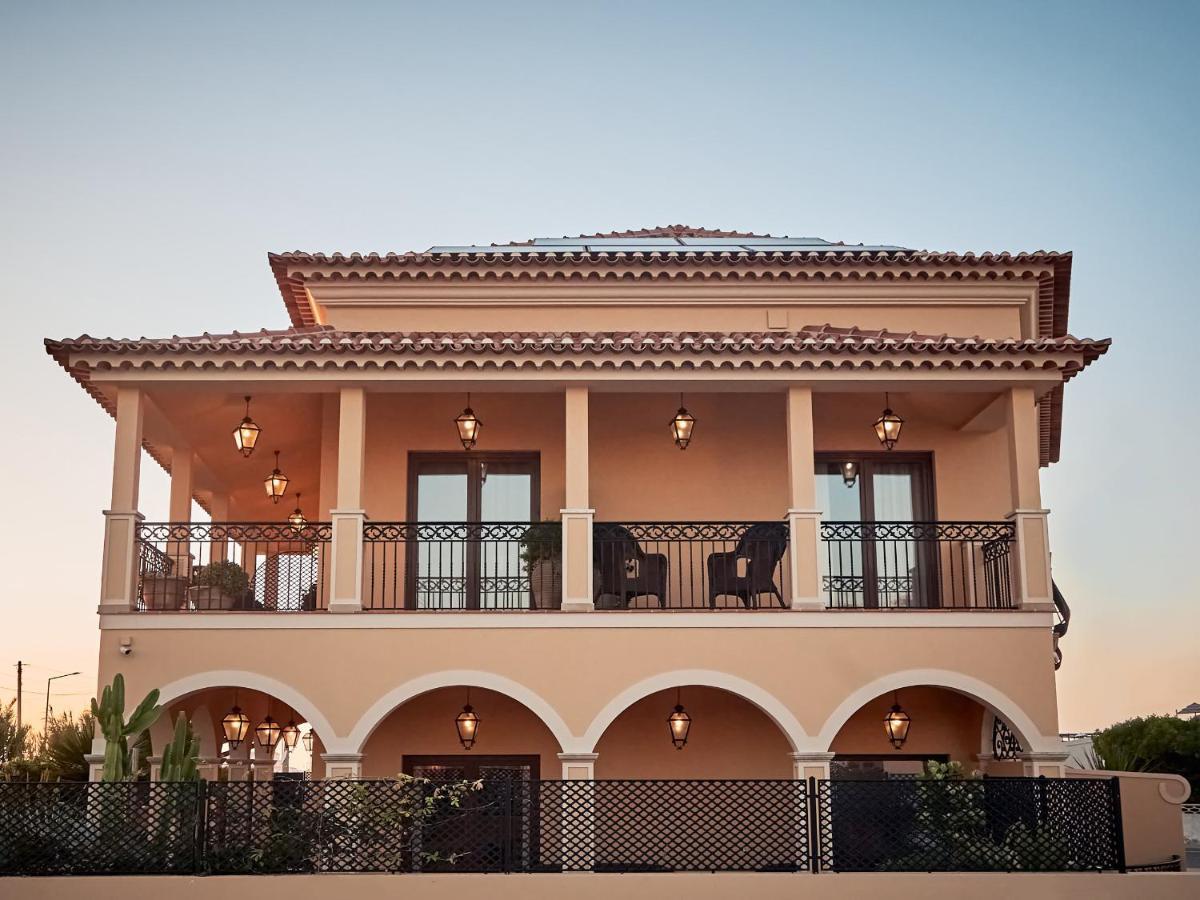 Silver Coast Beach Residence บาเลียล ภายนอก รูปภาพ